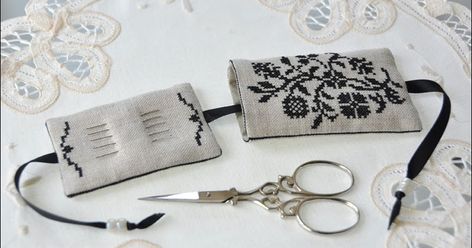 Cross Stitch Needle Case, Cross Stitch Scissor Case, Cross Stitch Needle Book, Cross Stitch Pin Cushion, Bobbin Organizer, Needle Roll, Stamped Cross Stitch, Needle Pouch, Sewing Case