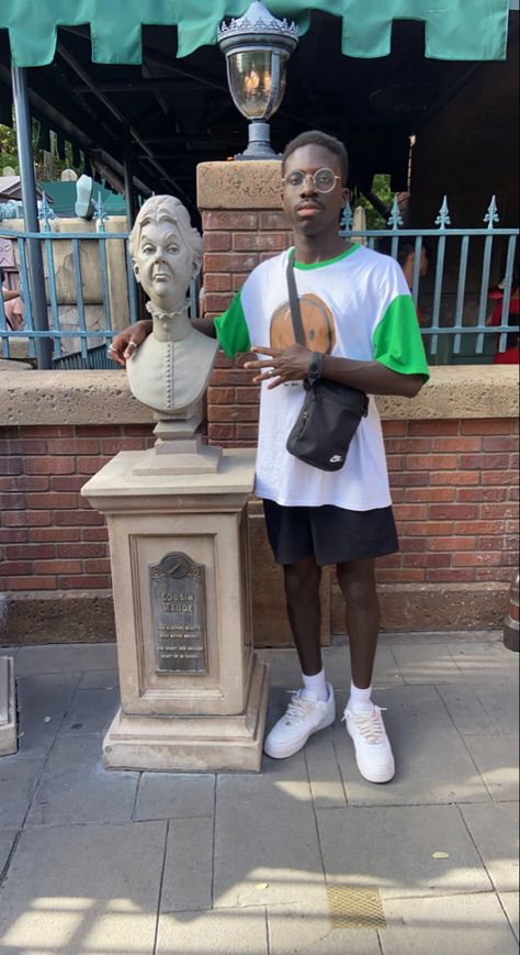 Male Outfit for Amusement Parks Amusement Park Outfit, Male Outfit, Amusement Parks, Academic Dress, Statue, Sculpture, Mens Outfits, Disney, Outdoor Decor