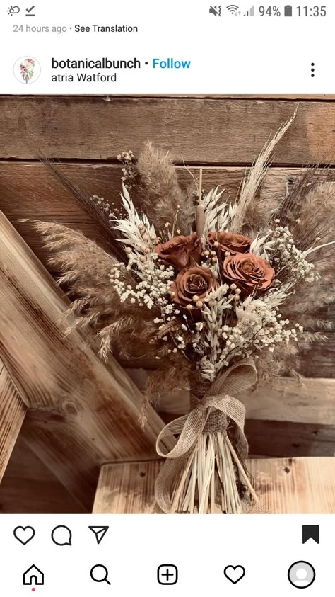 Dried Pampas Bouquet, Neutral Wedding Centerpieces Floral Arrangements, Western Bridesmaid Bouquet, Western Bouquet Wedding, Boho Bridesmaids Bouquet, Pampas Bouquet Wedding, Dried Wedding Bouquet Ideas, Western Bouquet, Pampas Bridal Bouquet