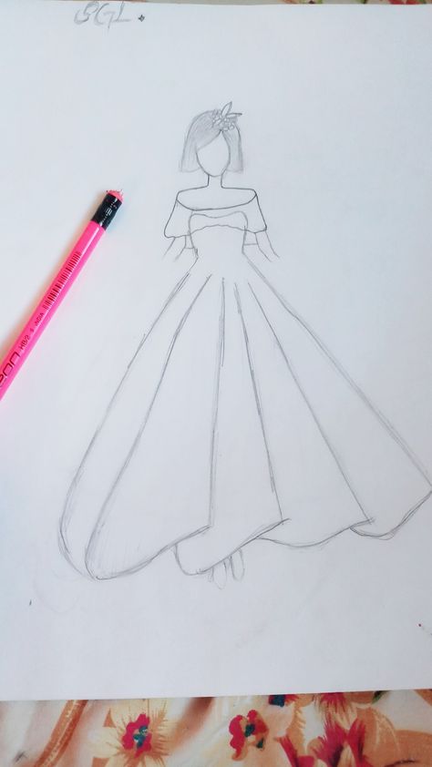 Designer sketch Frock Drawing Sketch, Frock Sketch, Frock Drawing, Frock Designs, Long Frock Designs, Frocks Design, Long Frock, Islamic Calligraphy Painting, Drawing Drawing