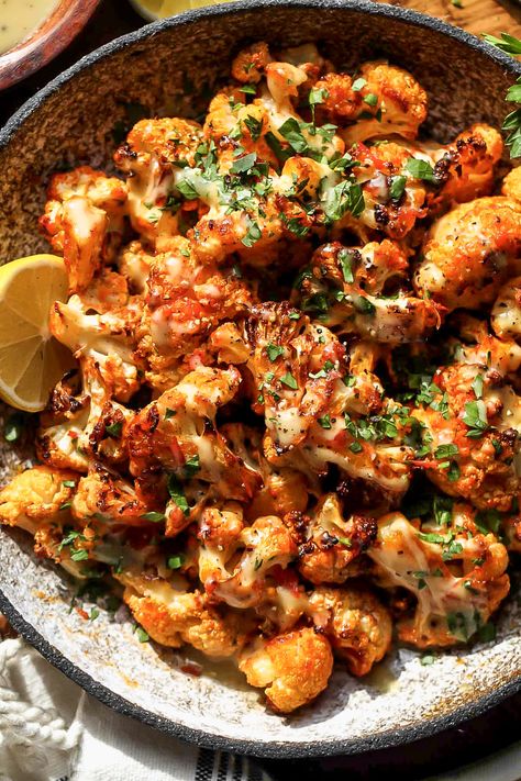 Vegan Moroccan Recipes, Persian Cauliflower, Healthy Dinner Recipes No Meat, Moroccan Side Dishes, Cauliflower Tahini, Moroccan Cauliflower, Mediterranean Cauliflower, Dishing Out Health, Moroccan Food