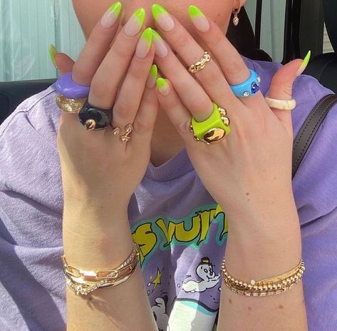 Colored Summer Nails, Summer French Nails 2023, Neon Green Nail Art, French Nails Green, French Nails Colored, French Nails Aesthetic, Green Neon Nails, 2023 Nails Summer, French Tip Nails Blue