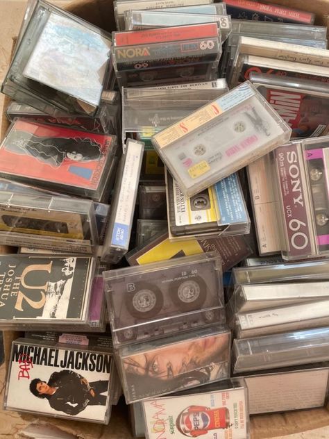 Music Tapes Aesthetic, Disco Vintage Aesthetic, Casset Tapes Aesthetic, Casette Tapes Aesthetic Vintage, Mixtape Aesthetic Vintage, Cassette Collection Aesthetic, Casette Tape Aesthetic, Lucacore Aesthetic, Cassette Tape Collection