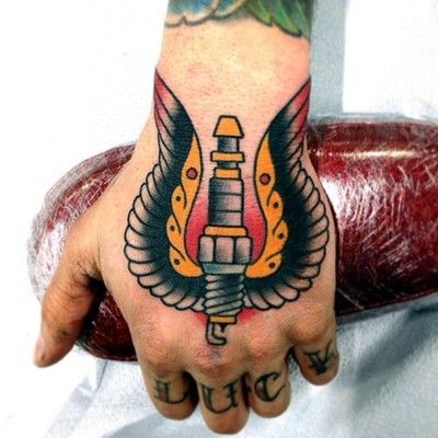 Cool design and now that I can have visible tattoos ;) Spark Plug Tattoo, Plug Tattoo, Piston Tattoo, Cars Tattoo, Draw Tattoo, Phönix Tattoo, Mechanic Tattoo, Traditional Style Tattoo, Irish Tattoos