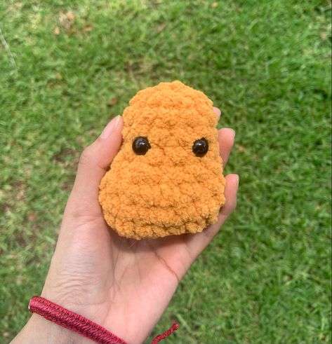 Crochet Ideas Plushies, Knitting Plushies, Crochet Plushie Ideas, Crochet Chicken Nugget, Plushies Aesthetic, Plush Diy, Cute Critters, Crochet Free Patterns, Owl Crochet Patterns