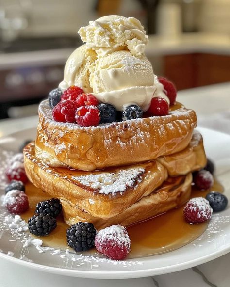 🍞 French Toast 🍞  Enjoy a classic and comforting breakfast with French Toast! This recipe turns simple ingredients into a delicious dish that's perfect for weekends or any morning treat. Serve it with maple syrup, fresh fruits, or your favorite toppings for a delightful start to the day! 🍽️  📝 Ingredients:  • 4 slices of bread (preferably slightly stale bread like French bread or brioche)  • 2 large eggs  • 1/2 cup milk (whole milk or any milk of your choice)  • 1 tablespoon granulated sugar French Toast Aesthetic, French Toast Toppings, French Bread Recipe, French Breakfast, Yummy Comfort Food, Buffet Food, Interesting Food Recipes, Easy Snacks, Sweet Snacks