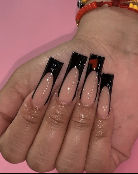 Red N Black Nails Acrylic, Black Medium Nail Designs, Black Nd Red Acrylic Nails, Black French Tip Long Acrylic Nails, Black Red Bottom Nails Square, Black Frenchies With Red Bottoms Nails, Square Acrylic Nails Black And White, 19th Bday Nails, Black And Red Nail Sets