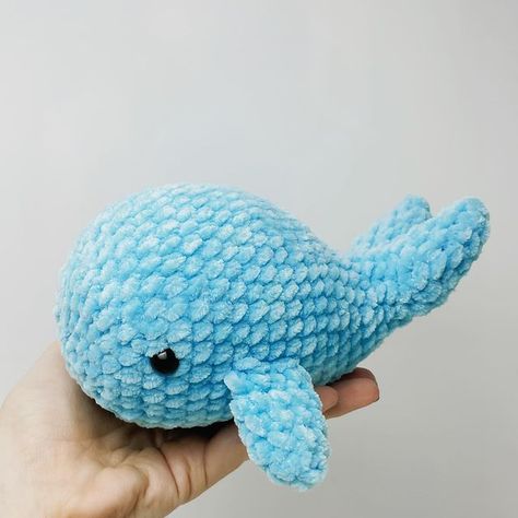 Crochet Whale, Easy Crochet Animals, Whale Pattern, Crochet Aesthetic, Crochet Animals Free Patterns, Crochet Design Pattern, Crochet Amigurumi Free, Stitch Crochet, Quick Crochet