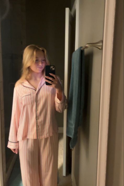 Victoria secret pajamas, silk pajama set, selfcare aesthetic, home night, selfcare night, everything shower Victoria Secrets Pyjama, Vs Pajama Set, Silk Pajama Set Aesthetic, Victoria Secret Pajamas Aesthetic, Pyjama Set Aesthetic, Silk Pjs Aesthetic, Piyama Aesthetic, Night Sleep Outfit, Silk Pajamas Aesthetic