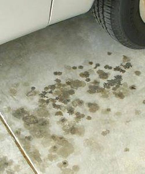 How to Get Oil Stains Off of a Driveway | Hunker Cleaning Concrete Driveway, Cleaning Strategies, Lazy Cleaning, Concrete Cleaner, Clean Concrete, Remove Oil Stains, Laundry Powder, Cleaning Painted Walls, Powder Detergent