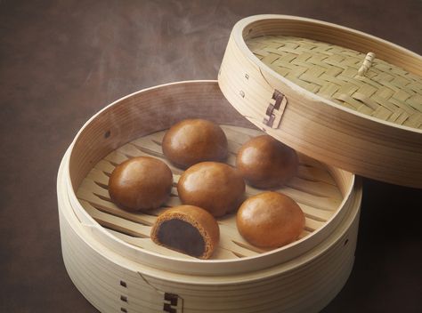 【Onsen Manju】Which means Japanese steamed bun stuffed with red bean paste selling around hot spring places. It's hot and sweet! Japanese Steamed Buns, My Reading Manga, Reading Manga, Red Bean Paste, Red Bean, Steamed Buns, Japanese Sweets, Bean Paste, Hot Spring