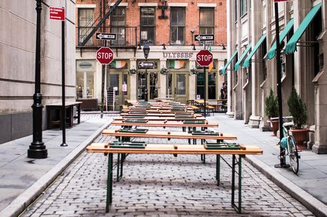 Stone Street Nyc, Food Architecture, Staten Island Ferry, Stone Street, Revival Architecture, Ground Zero, Architecture History, Financial District, Lower Manhattan