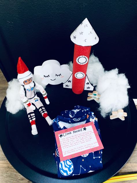 Elf On The Shelf Space Ideas, Elf Astronaut Ideas, Astronaut Elf On The Shelf Ideas, Space Elf On The Shelf, Elf Astronaut, Elf On The Shelf Astronaut, Uranus Elf On The Shelf, Elf Spaceship, Elf On Shelf Astronaut