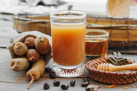 Tamarind Juice Benefits, Ramadan Drinks, Tamarind Recipes, Tamarind Fruit, Tamarind Juice, Asam Jawa, Tamarind Paste, Vegetable Curry, Sour Taste