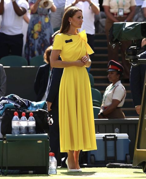 Wimbledon Dress Code, Lk Bennett Dress, Trinny Woodall, Hot Weather Outfits, Rachel Stevens, Mollie King, Catherine Middleton, Ralph Lauren Dress, Just Jared