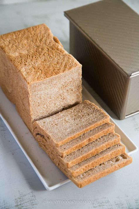 Soft Wholemeal /Whole Wheat Pullman Loaf (Pain De Mie) Pullman Loaf Pan Recipes, Russian Bakery, Asian Bread Recipe, Wheat Sandwich Bread Recipe, Wholemeal Bread Recipe, Multigrain Bread Recipe, Pullman Bread, Pullman Loaf, Roti Bread