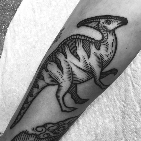 TRASH HAUS on Instagram: “Dinosaurs forever, not dinosaurs never. What’s your favourite terrible lizard? - - - #parasaurolophus #dinosaur #dinosaurtattoo…” Traditional Tattoo Dinosaur, Mosasaurus Tattoo, Dinosaur Fossil Tattoo, Traditional Dinosaur Tattoo, Parasaurolophus Tattoo, Spinosaurus Tattoo, Dinosaur Skull Tattoo, Dino Tattoo, Dinosaur Tattoo