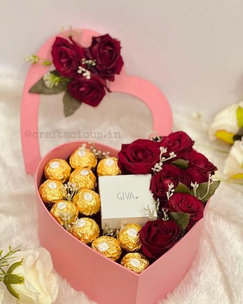 Ring Hamper Ideas, Valentines Hamper For Him, Ring Hamper, Chocolate Hamper Ideas, Chocolate Hamper Ideas Gifts, Birthday Hamper Ideas, Birthday Hamper For Her, Pink Hamper, Hampers Ideas