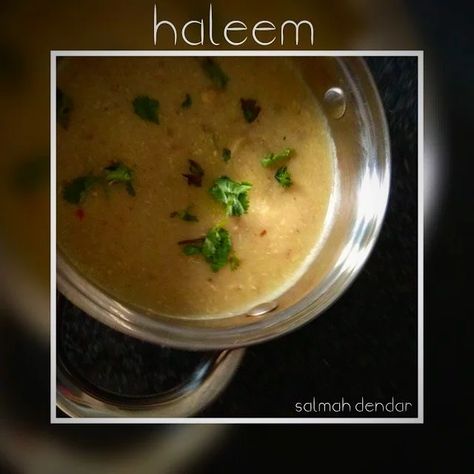 Easy Oats Haleem recipe by Salmah Dendar Oats Haleem Recipe, Oats Soup, Haleem Recipe, Cosmopolitan Recipe, Cilantro Seeds, Oat Meal, Soups Recipes, Vegetable Skewers, Chilli Chicken