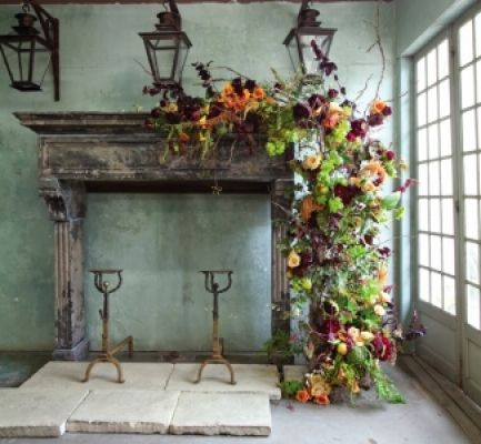 This is beautifual and quite appropriate with the spare the air days! Wedding Ceremony Backdrop Indoor, Mantel Flowers, Ceremony Backdrop Indoor, Indoor Wedding Ceremonies, Floral Trends, Wedding Ceremony Backdrop, Indoor Ceremony, Fall Mantel, Ceremony Backdrop