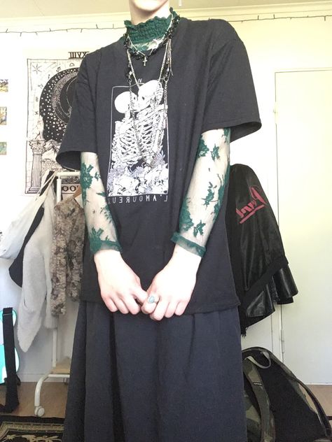 Masc Goth Outfits, Southern Gothic Fashion, Outfits Alternative, Street Goth, Cool Kids Clothes, Gothic Aesthetic, Style Inspiration Fall, Alt Fashion, Japanese Street Fashion