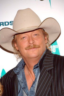 Alan Jackson Alan Jackson Latest Picture, Allan Jackson, Alan Jackson Music, Famous Country Singers, Allen Jackson, Country Lyrics Quotes, Johnny Depp Style, Best Country Singers, Best Music Artists