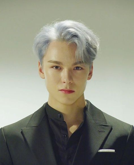 Vernon White Hair, Svt Vernon, Vernon Svt, Vernon Hansol, Choi Hansol, Seventeen Vernon, Chwe Hansol, Vernon Seventeen, Hansol Vernon Chwe