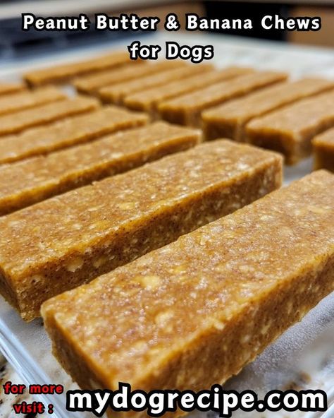 Banana Dog Treat Recipe, Recipes Peanut Butter, Doggie Treats, Peanut Butter Dog Treats, Dog Treats Homemade Recipes, Diy Dog Treats, Natural Peanut Butter, Dog Treat Recipes, Peanut Butter Banana