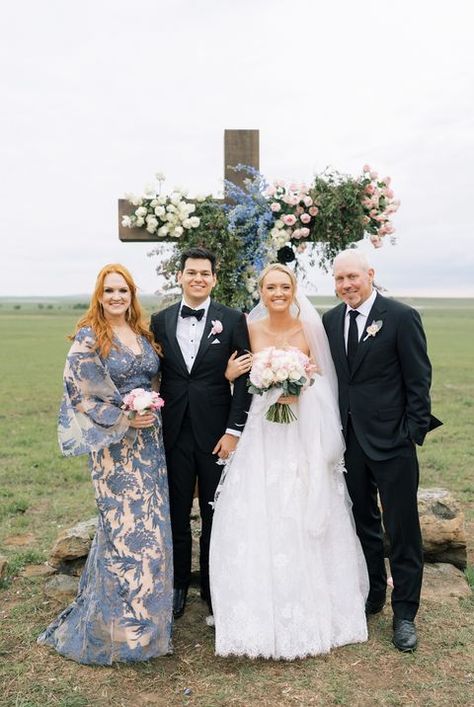 Ladd, the Neck Brace, and the Wedding Celebrity Mother Of The Bride Dresses, Celebrity Mother Of The Bride, Ladd Drummond, Pioneer Woman Ree Drummond, Neck Brace, Ceremony Dress, White Veil, Weddings By Color, Ree Drummond