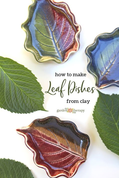 Stunning Clay Leaf Dishes that are Easy to DIY - Garden Therapy Clay Leaf, Homemade Clay, Diy Air Dry Clay, Air Dry Clay Projects, Hemma Diy, Clay Diy Projects, Pottery Handbuilding, Clay Crafts Air Dry, How To Make Clay