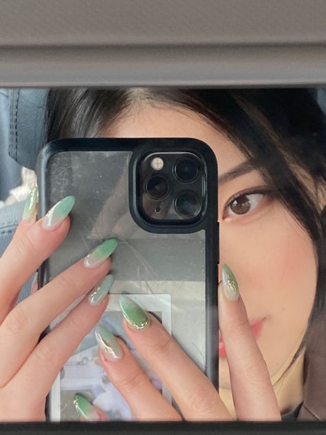 Nail Art For Green Dress, Matcha Nail Color Design, Nails Jade Green, Jade Marble Nails Almond, Light Green Aesthetic Nails, Marble Jade Nails, Green Nails Korean, Jade Green Nails Acrylic Almond, Green Korean Nails