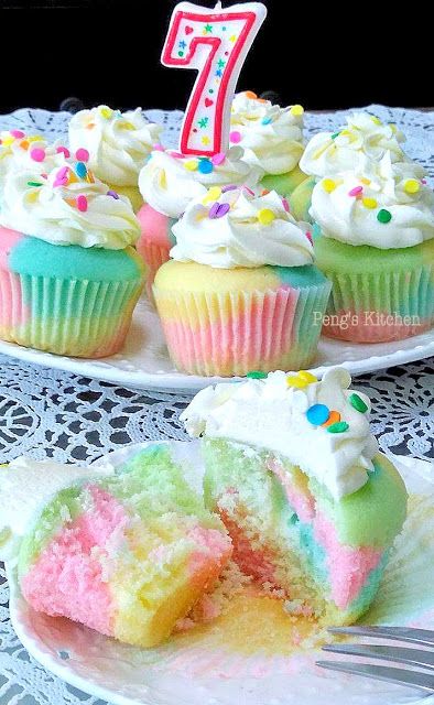 Unicorn Cupcakes Easy, 7th Birthday Cake Girl, Girls 7th Birthday Party Ideas, Rainbow Cupcakes Ideas, Birthday Cupcakes For Kids, 7th Birthday Girl Ideas, Cupcakes For Kids Birthday, Girls 7th Birthday, Kids Cupcakes