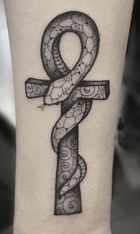 Feminine Ankh Tattoo, Ankh Snake Tattoo, Egyptian Scarab Tattoo, Symbols Tattoos, Ankh Tattoo, Jack Tattoo, Hard Tattoos, Ankh Symbol, Snake Tattoos