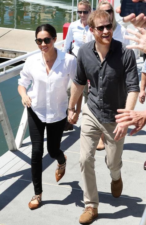 Best White Shirt, Estilo Meghan Markle, Frank And Eileen, Meghan Markle Outfits, Meghan Harry, Looks Kate Middleton, Prince Harry And Megan, Princess Meghan, Meghan Markle Prince Harry