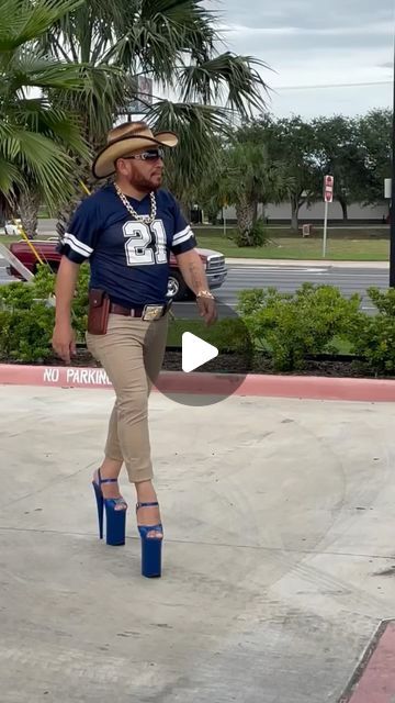 Joe Almaguer on Instagram: "Go Cowboys 

#dallascowboys" Funny Dallas Cowboys, Eagles Vs Cowboys Humor, Dallas Cowboys Jokes, Go Cowboys, Dallas Cowboys Funny, Cowboys Meme, Dallas Cowboys Memes Hilarious, Cowboy Meme Funny, July 11