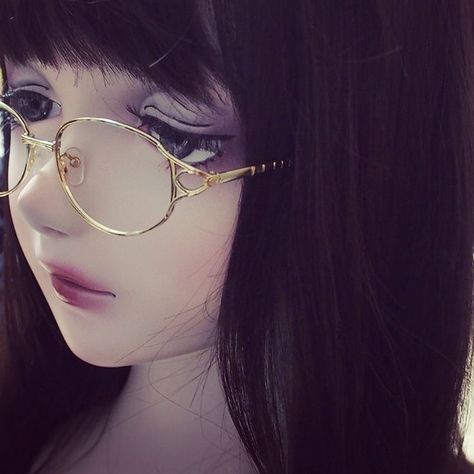 Lulu Hashimoto – Japan Creepy Real-Life Living Doll, http://webvox.co/lulu-hashimoto-japan-creepy-real-life-living-doll/ Check more at http://webvox.co/lulu-hashimoto-japan-creepy-real-life-living-doll/ Japan