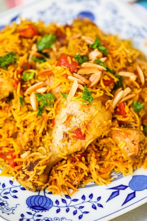 Kabsa (Saudi Arabian Chicken & Rice) | Chef Tariq Kabsa Recipe Chicken, Baked Chicken Pieces, Kabsa Recipe, Middle East Recipes, Arabian Food, Lobster Recipes, One Pot Dishes, Chicken And Rice, Eid Al Fitr