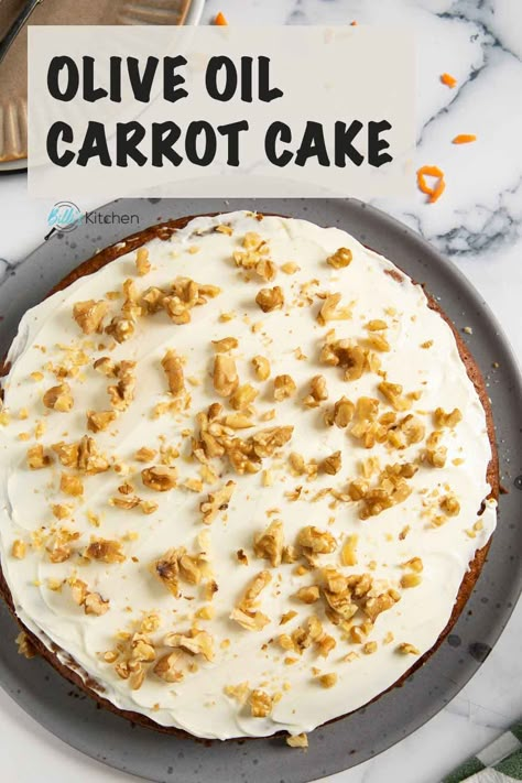 Carrot Cake Recipe Without Oil, Carrot Cake No Oil, Carrot Olive Oil Cake, Olive Oil Carrot Cake, Cakes Made With Oil, Healthy Birthday Cake, Carrot And Walnut Cake, Healthy Birthday Cakes, Carrot Cake Recipe Easy