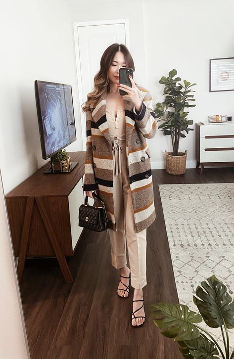 #summer #bossbabe #croptop #cartier #bustiertop #ootd #cartier @cartier #clearheels #highwaistedpants #culottes #babe #bossbabe #bae #california #chicstyle #chicoutfits #style #tanlines #outfitoftheday @chanel #chanel #cocohandle #chanelbag #whiteheels #coat #longcoat #wintercoat Chanel Coco Handle Outfit, Coco Handle Outfit, Chanel Coco Handle, Coco Handle, Chanel Chanel, Clear Heels, White Heels, Bustier Top, Boss Babe