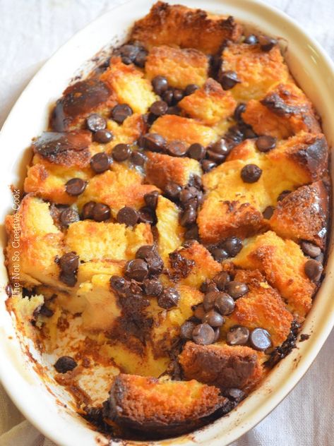 Brioche Chocolate, Chocolate Chip Bread Pudding, Brioche Bread Pudding, Chocolate Chip Pudding, Chocolate Bread Pudding, Bread Puddings, Chocolate Chip Bread, Bread And Butter Pudding, Snack Craving