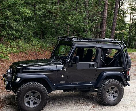 Jeep Wrangler Rubicon 2door, Jeep Yj Interior, 2000 Jeep Wrangler, 2005 Jeep Wrangler, Jeep Dogs, Celebrities Quotes, Tj Wrangler, Jeep Camping, Jeep Yj