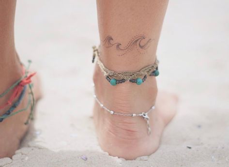 Tattoos Pulseras, Ankle Tattoos For Women, Ankle Tattoos, Sea Tattoo, Anklet Tattoos, Hand Poked Tattoo, Mermaid Tattoos, Tattoo Bracelet, Cute Tattoos For Women