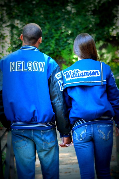 Love the idea❣ Cute with different school letterman's (or our soccer uniforms)... Pullin' a "West Side Story"✩ Letterman Jacket Couple Pictures, Couple Senior Pictures High Schools, Senior Couple Pictures, Letterman Jacket Pictures, Couple Graduation Pictures, Sr Photos, Couple Senior Pictures, Fitness Shoot, Football Couples