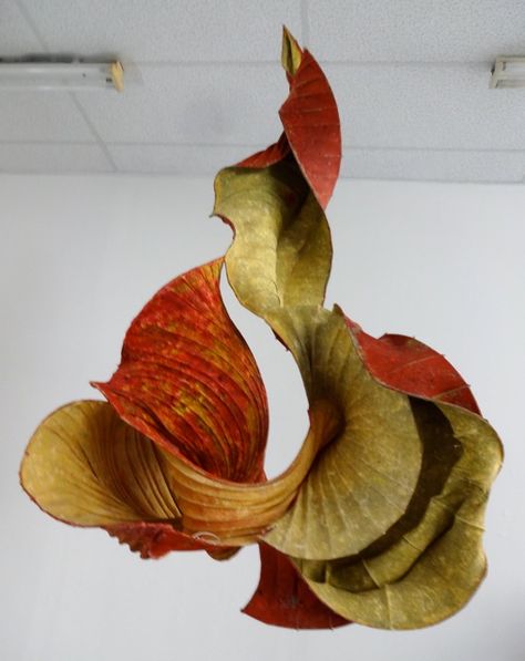 Peter Gentenaar, paper sculpture Muziek  1.5 meter high Peter Gentenaar, Harmony Art, Paper Installation, Paper Art Sculpture, Mannequin Art, Paper Sculptures, Paper Mache Art, Paper Art Craft, A Level Art