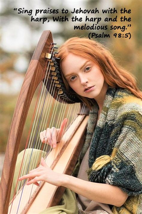 Photography Reference, Arte Judaica, Musician Portraits, Harps Music, Code Red, Fairytale Photography, Long Red Hair, 캐릭터 드로잉, Body Poses