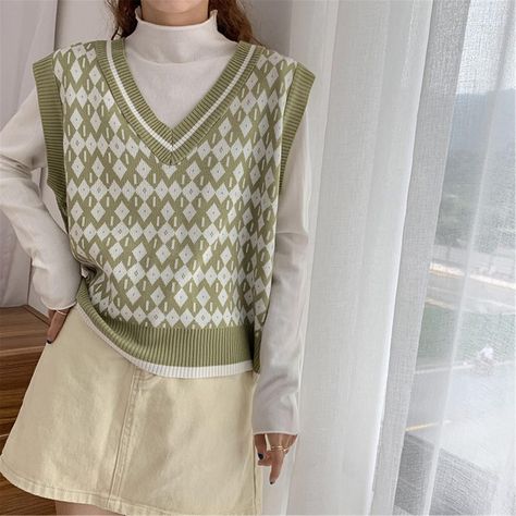 Chunky Cable Knit Sweater, Argyle Sweater Vest, Pull Oversize, Green Vest, Sweater Vest Women, Argyle Sweater, Vest Fashion, Vest Outfits, Loose Sweater