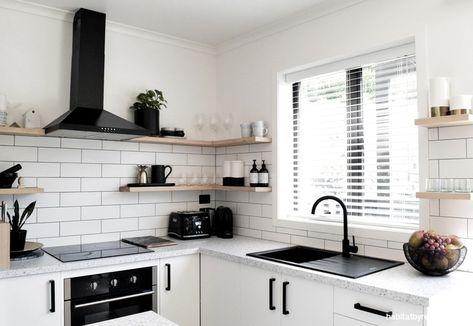 Black And White Small Kitchen Ideas, Black White Small Kitchen, Small Kitchen Black And White, Black And White Kitchen Ideas Modern, Shed Into A House, Industrial Theme Kitchen, Monochromatic Kitchen, Upstairs Kitchen, White Kitchen Accessories