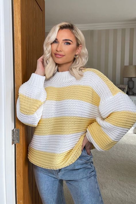 Stripe Jumper Outfit, Billie Faiers, Yellow Jumper, Forever 21 Outfits, Stripe Jumper, Jumper Outfit, Winter Mode, Color Blocking, Jumper