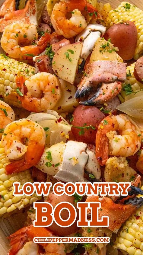 Country Boil Recipe, Low Country Boil Recipe, Crab Boil Recipe, Low Country Boil Party, Shrimp Boil Recipe, Boiled Egg Recipes, Country Boil, Low Country Boil, Seafood Boil Recipes