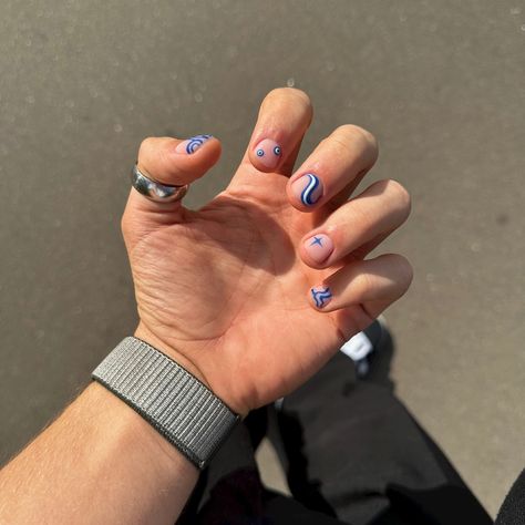 An idea for an interesting manicure for a man Minimalist Nail Art Men, Man Nails Ideas, Men’s Minimalist Nails, Short Masc Nails, Men Manicure Design, Nail Boy, Masc Nails Designs, Men’s Nails, Men Nails Design